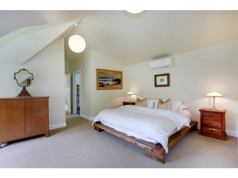 10 Shirley Road, Warburton VIC 3799