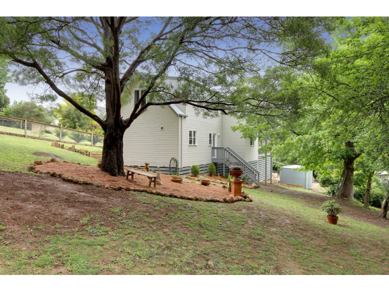 10 Shirley Road, Warburton VIC 3799