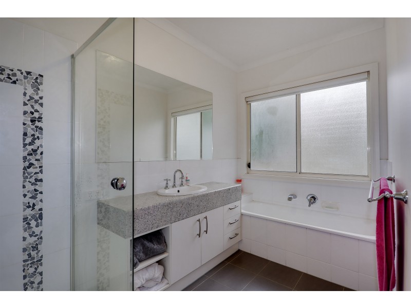 49 Cavanagh Road, Millgrove VIC 3799