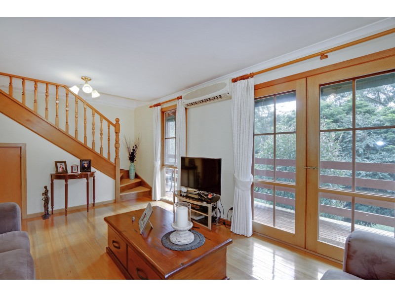 9a Pheasant Parade, Warburton VIC 3799