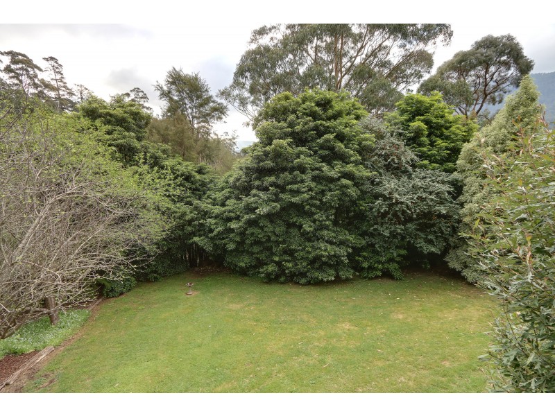 9a Pheasant Parade, Warburton VIC 3799