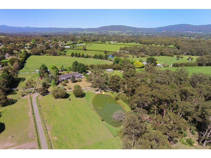 5 Maggins Lane, Wesburn VIC 3799