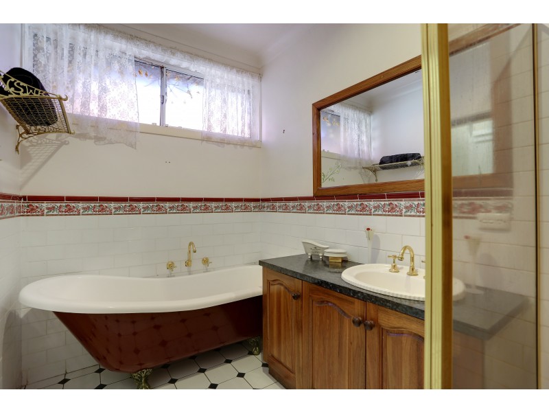 5 Maggins Lane, Wesburn VIC 3799