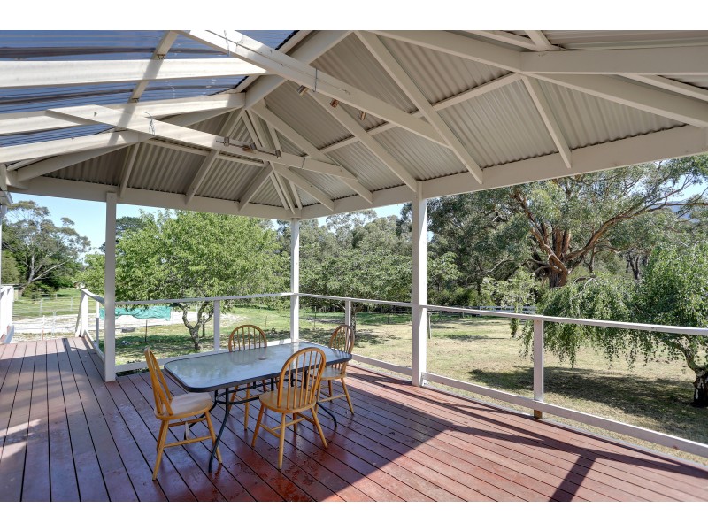 5 Maggins Lane, Wesburn VIC 3799