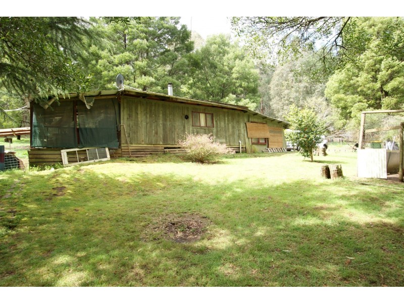 20 Fisherman Drive, Reefton VIC 3799