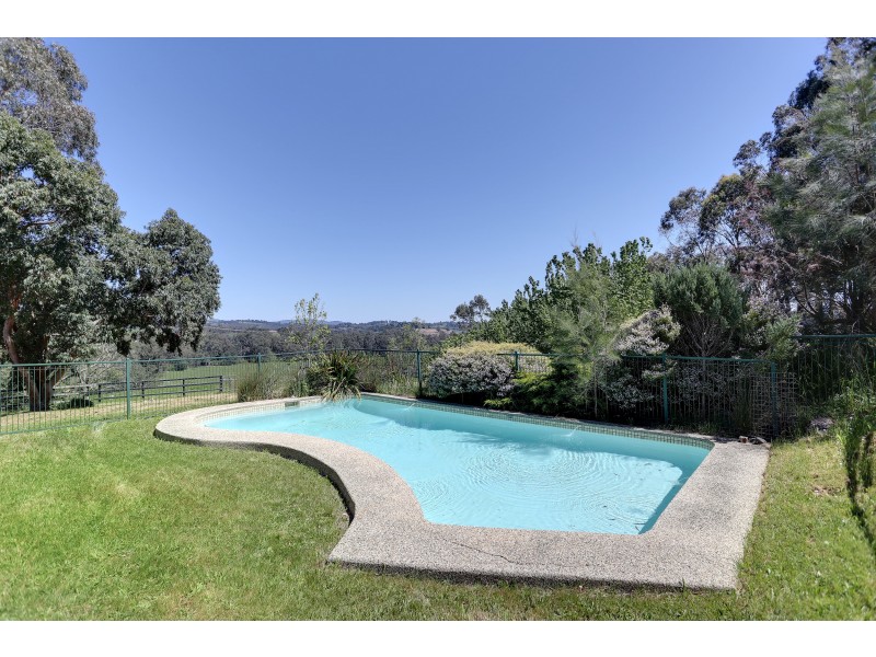 110 Elvian Road, Woori Yallock VIC 3139