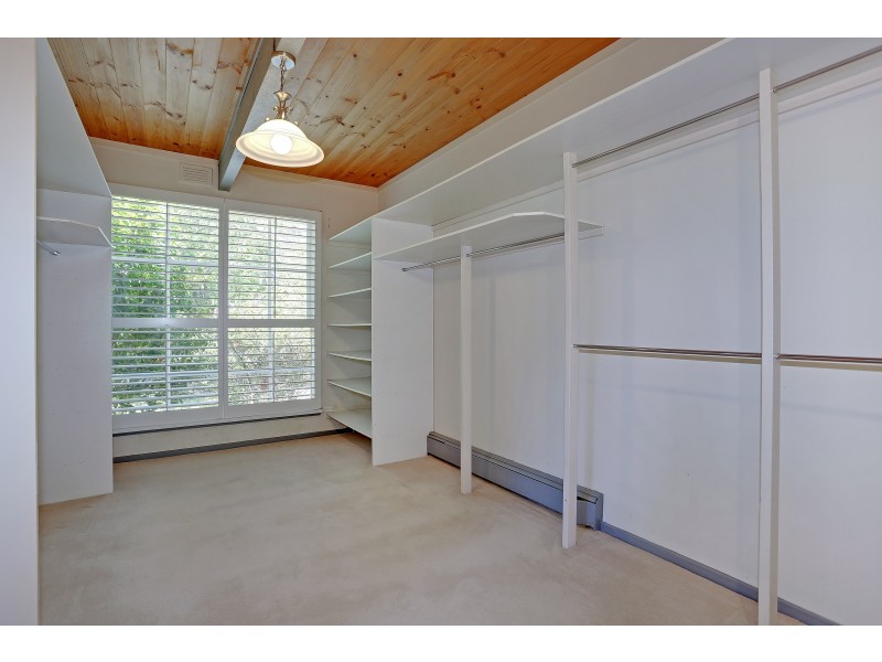 110 Elvian Road, Woori Yallock VIC 3139