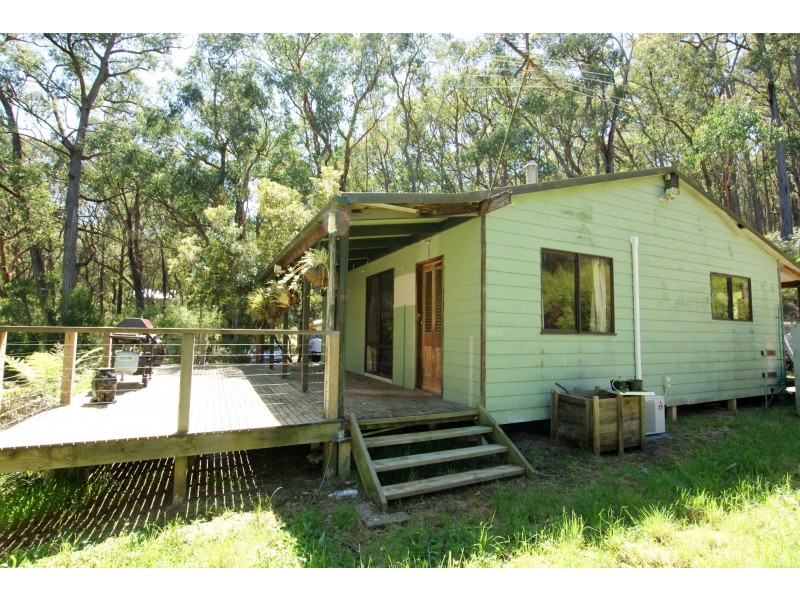 231 Milners Road, Launching Place VIC 3139