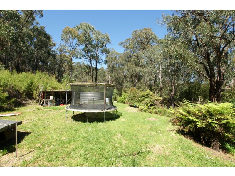 231 Milners Road, Launching Place VIC 3139