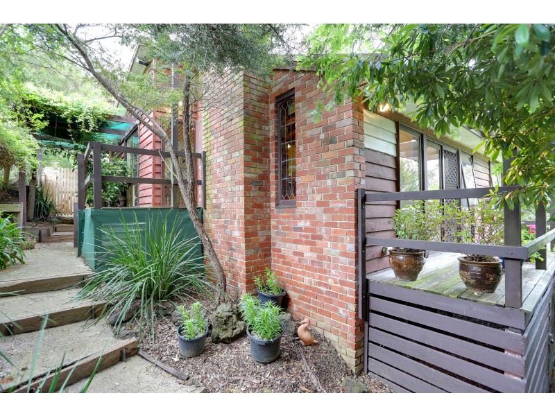 24 Cynthia Grove, Woori Yallock VIC 3139