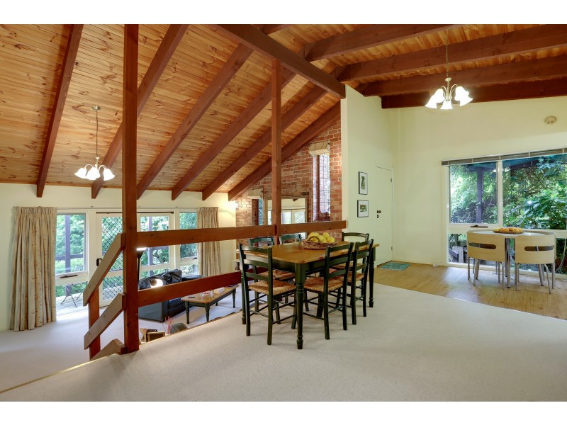 24 Cynthia Grove, Woori Yallock VIC 3139