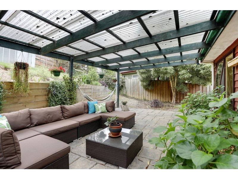 24 Cynthia Grove, Woori Yallock VIC 3139