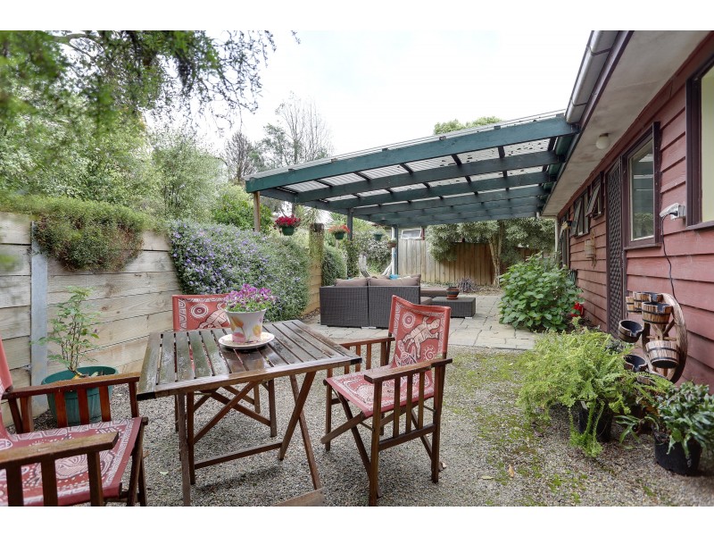 24 Cynthia Grove, Woori Yallock VIC 3139