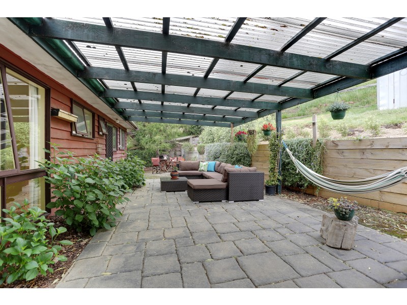 24 Cynthia Grove, Woori Yallock VIC 3139