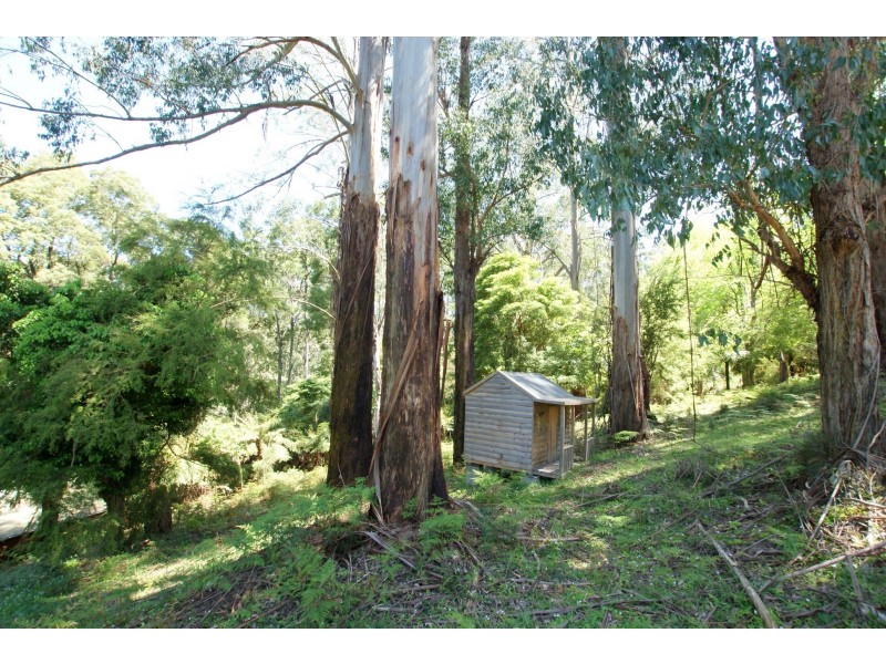 2 Essex Street, Warburton VIC 3799