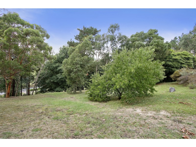 137 Barak Drive, Launching Place VIC 3139