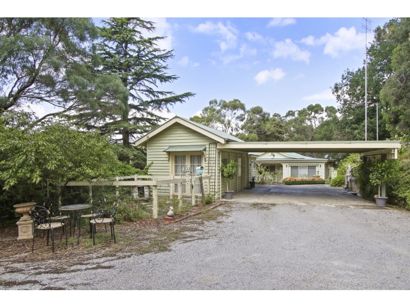 141 Barak Drive, Launching Place VIC 3139