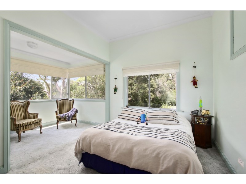 141 Barak Drive, Launching Place VIC 3139