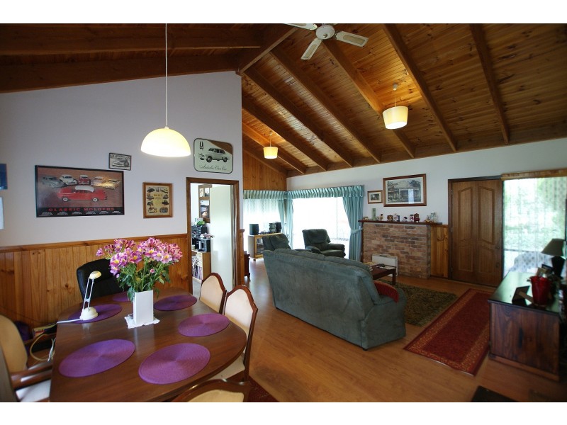 2839 Warburton Highway, Wesburn VIC 3799