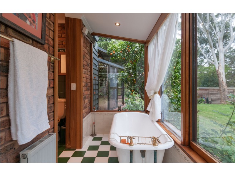 631 Victoria Road, Seville VIC 3139