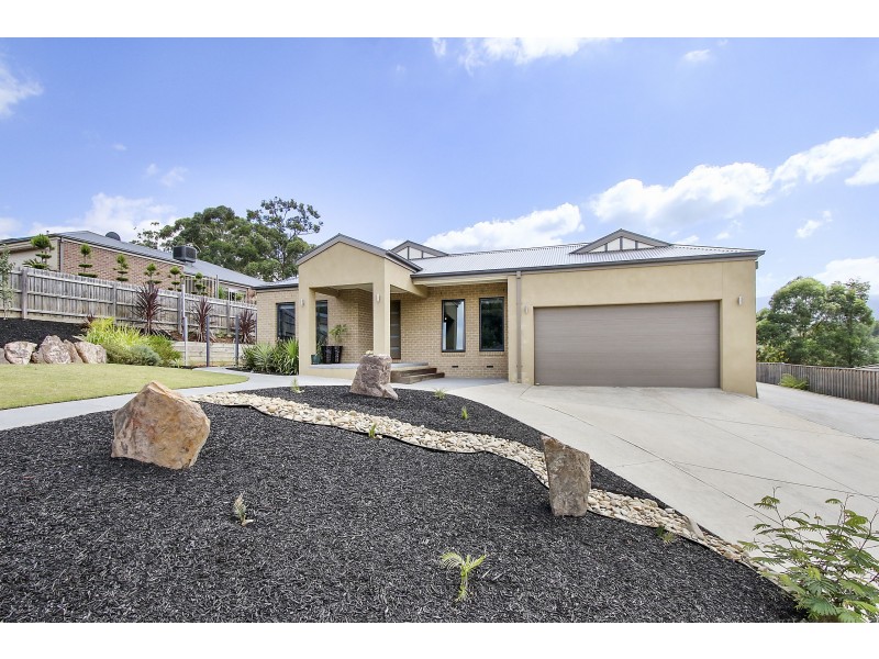 17 Peppercorn Place, Yarra Junction VIC 3797