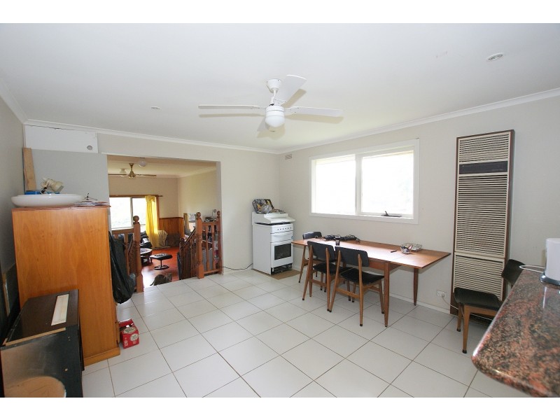 20 Dean Crescent, Launching Place VIC 3139