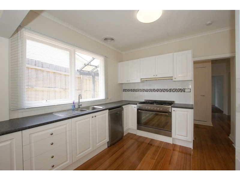 10 Carroll Avenue, Millgrove VIC 3799