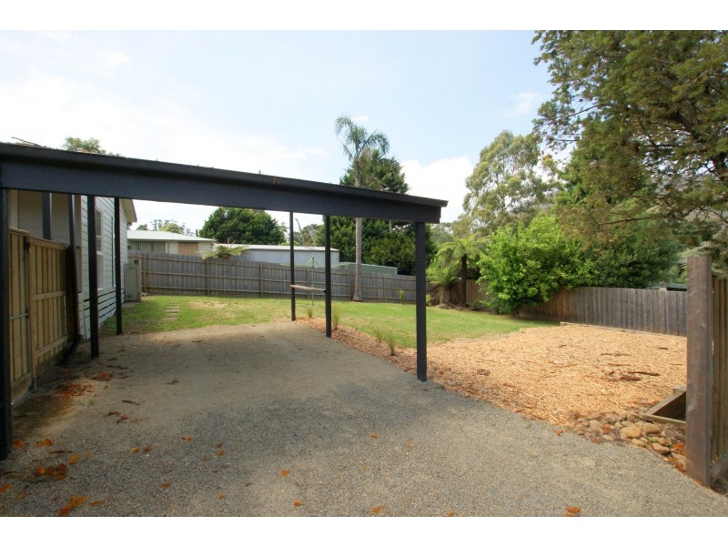 10 Carroll Avenue, Millgrove VIC 3799