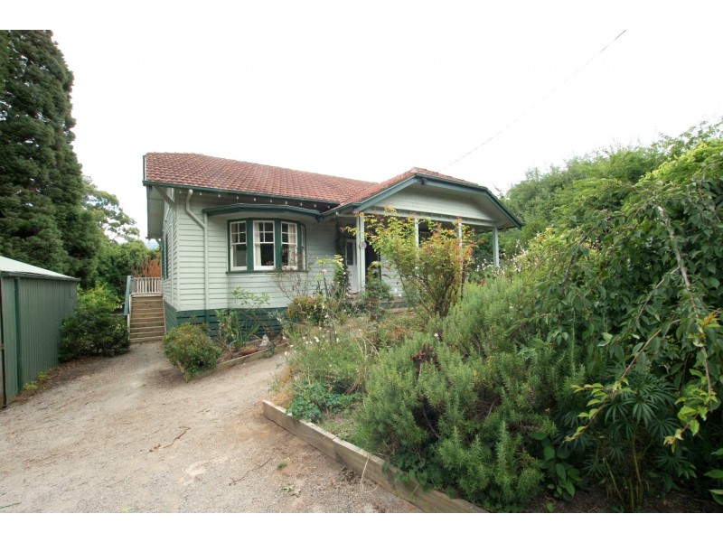 23 Rupert Road, East Warburton VIC 3799