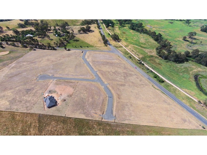 7 Meadow Road, Yea VIC 3717