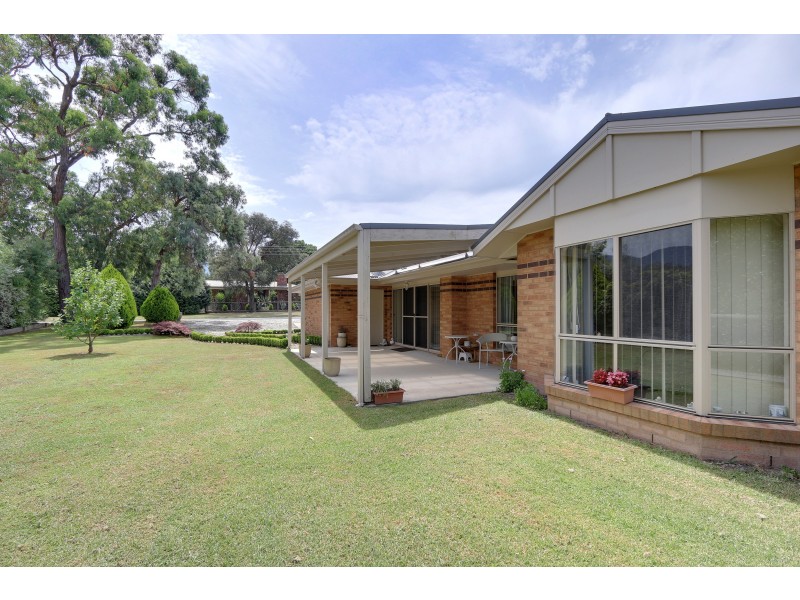 11 Wares Road, Wesburn VIC 3799