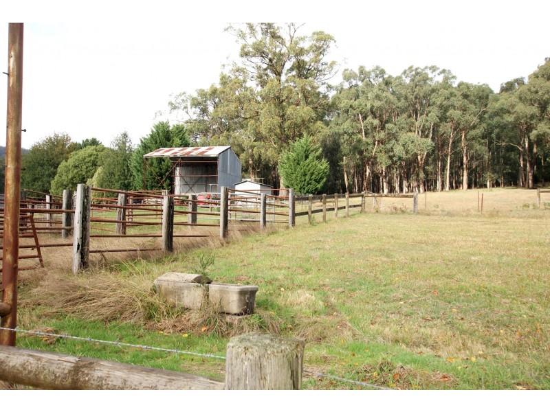 1700 Woods Point Road, Mcmahons Creek VIC 3799