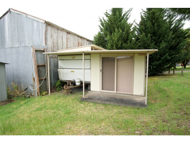 1700 Woods Point Road, Mcmahons Creek VIC 3799