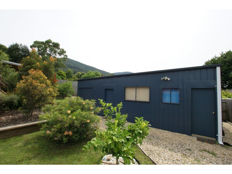 7 James Street, Millgrove VIC 3799