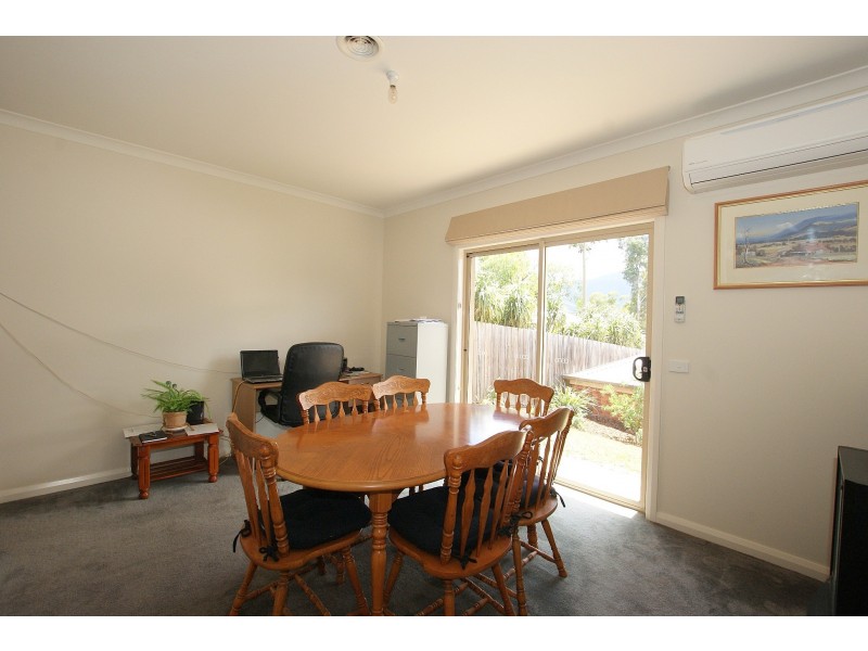 2/2556 Warburton Highway, Yarra Junction VIC 3797