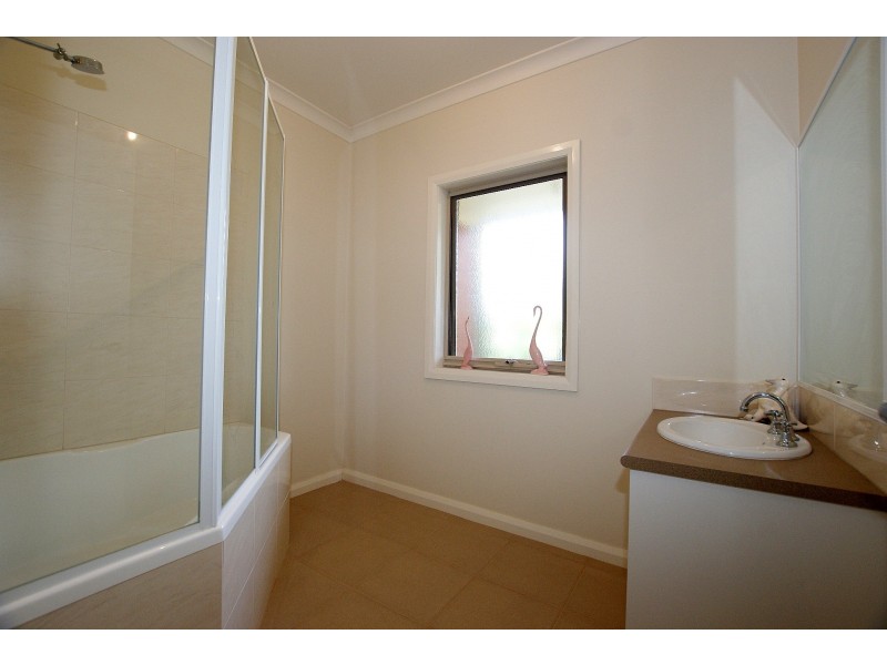 2/2556 Warburton Highway, Yarra Junction VIC 3797