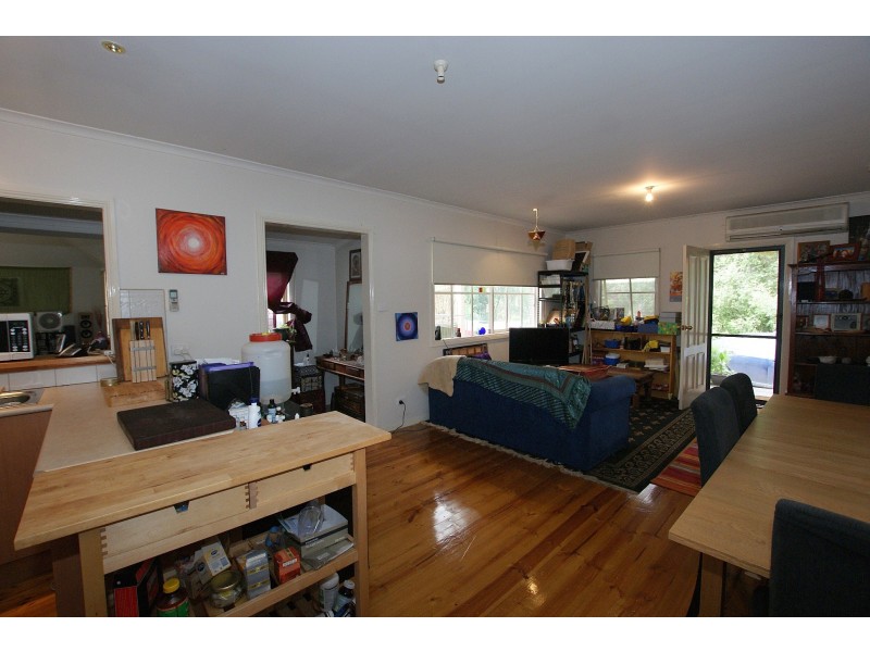19 River Road, Millgrove VIC 3799