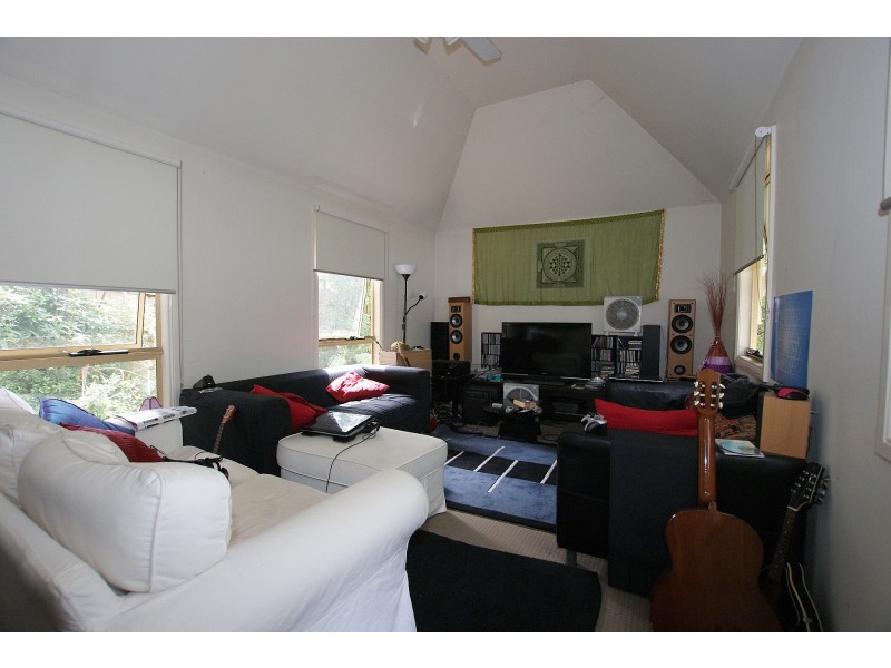 19 River Road, Millgrove VIC 3799