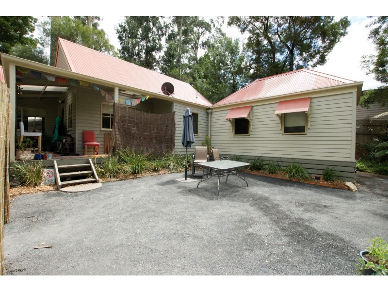 19 River Road, Millgrove VIC 3799