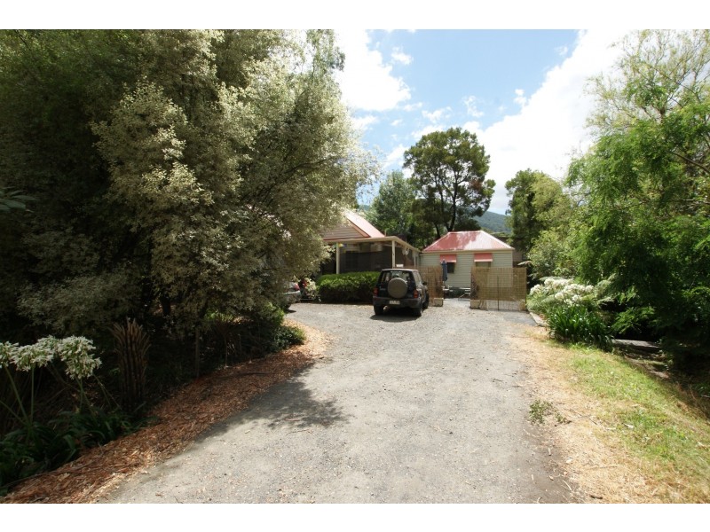 19 River Road, Millgrove VIC 3799