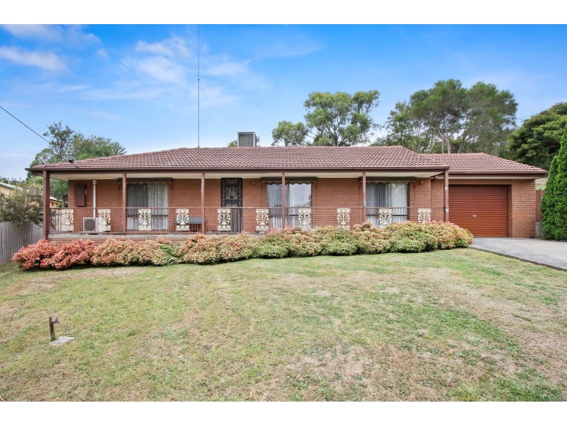 7 Motel Court, Launching Place VIC 3139