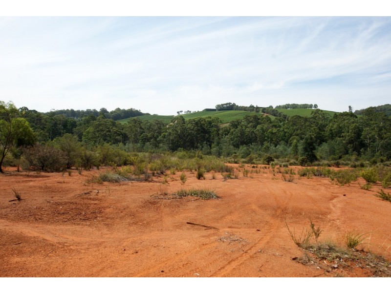 1555 Gembrook-Launching Place Road, Beenak VIC 3139