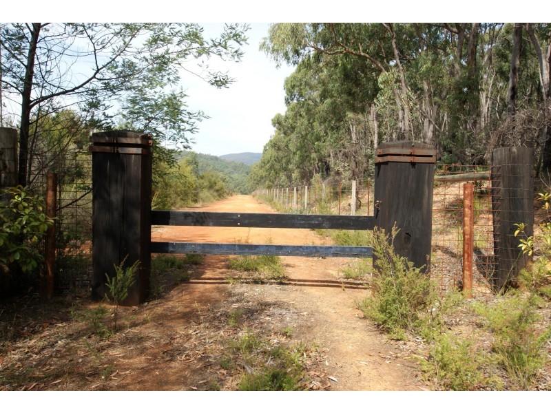 1555 Gembrook-Launching Place Road, Beenak VIC 3139