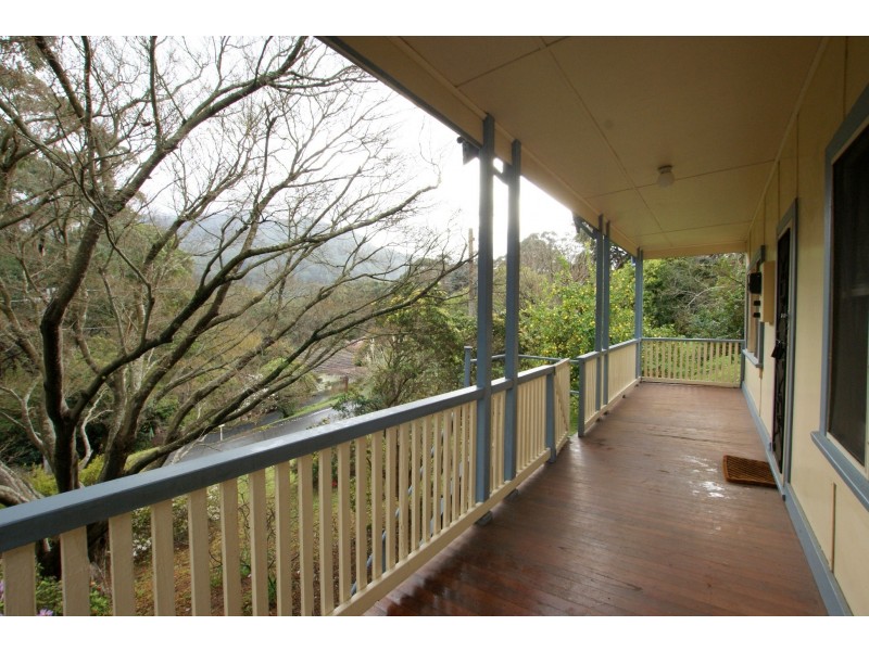 16 Giffords Road, Warburton VIC 3799