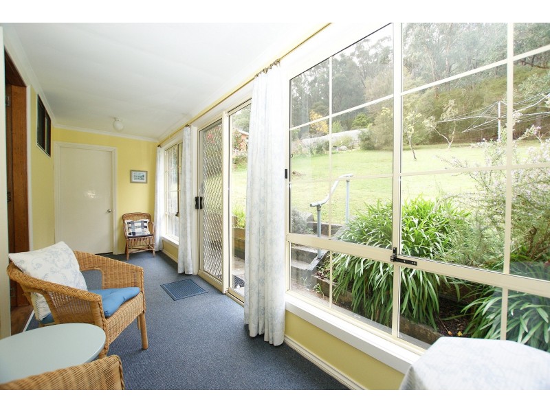 16 Giffords Road, Warburton VIC 3799