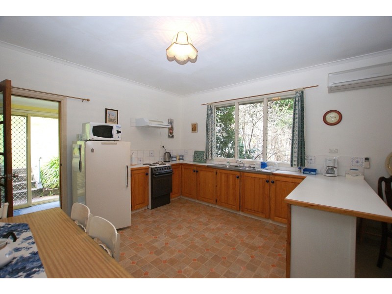16 Giffords Road, Warburton VIC 3799