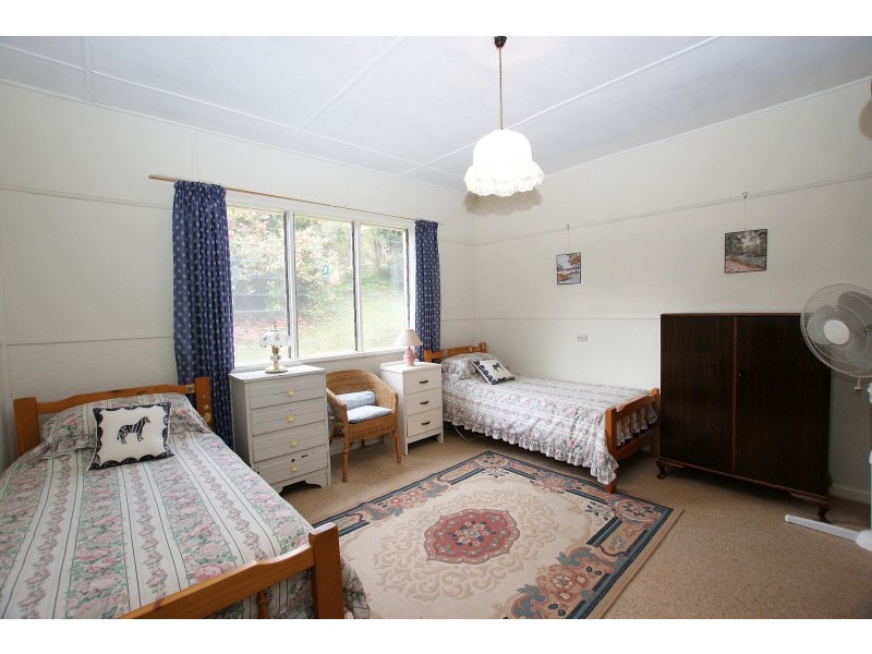 16 Giffords Road, Warburton VIC 3799