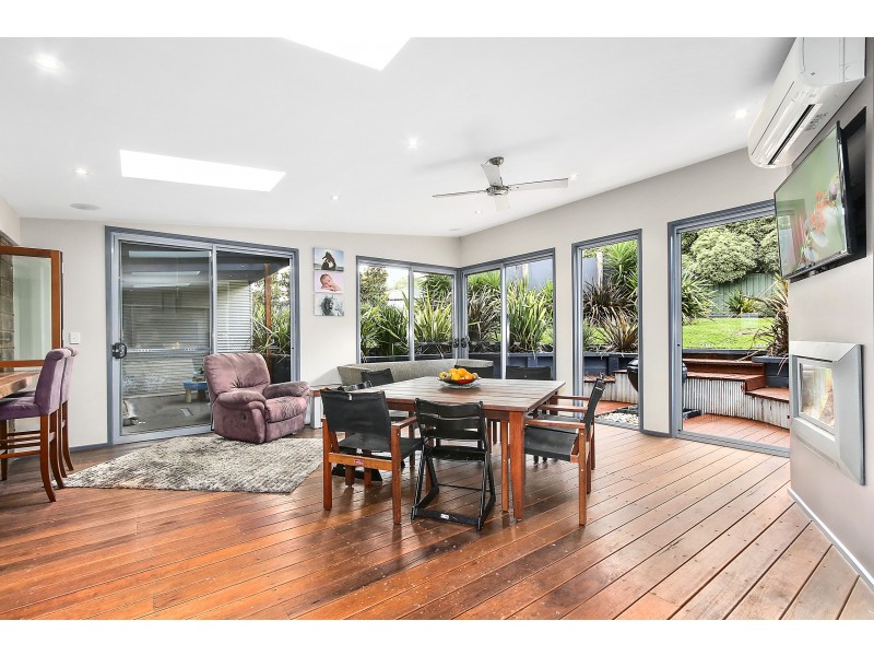 14 Raleigh Street, Seville VIC 3139