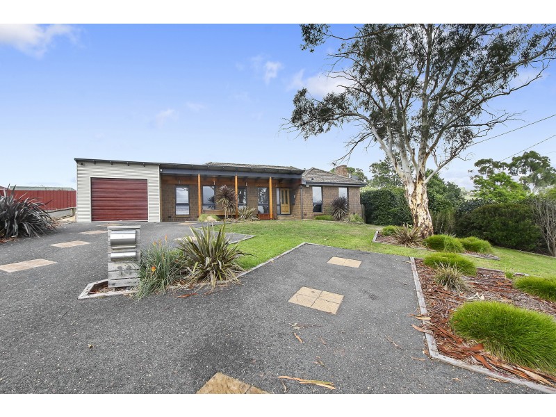 14 Raleigh Street, Seville VIC 3139