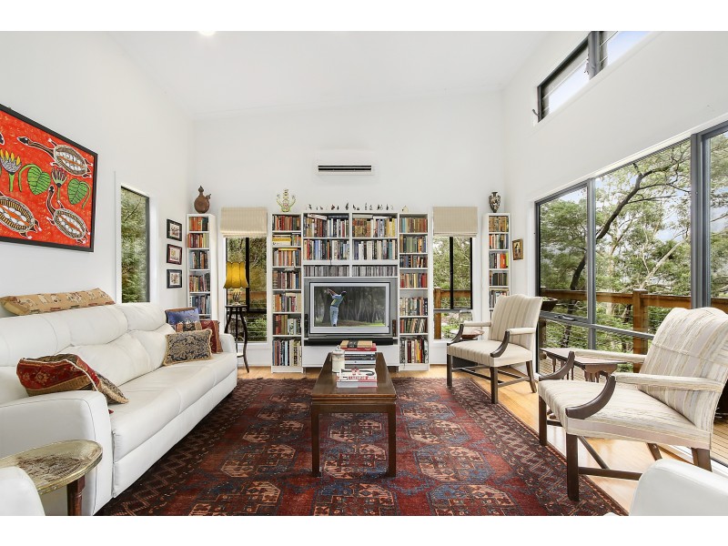 28 Lithgow Avenue, Warburton VIC 3799